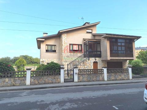 Foto Chalet en Navia